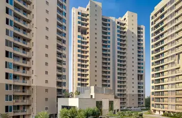 luxury flats for sale in noida