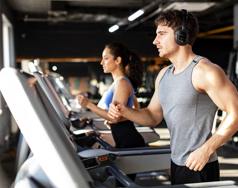 Azizi Farishta 2 Height 