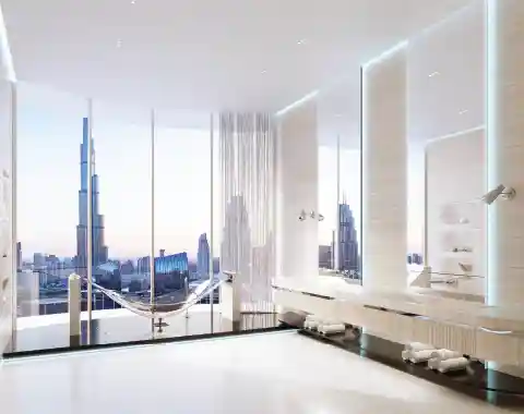 Mercedes Benz Places Dubai Photos