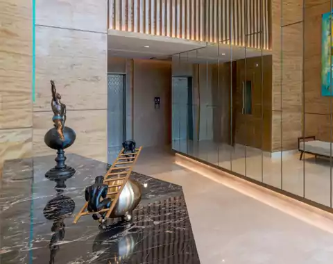 DLF Privana West possession date