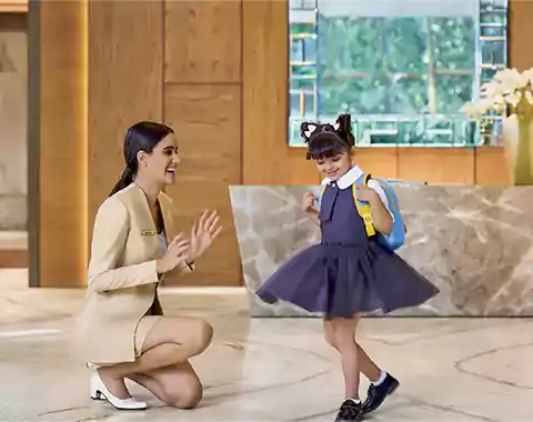 rustomjee 180 bayview Review