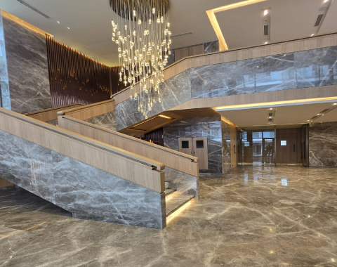 Adani Ten BKC reviews